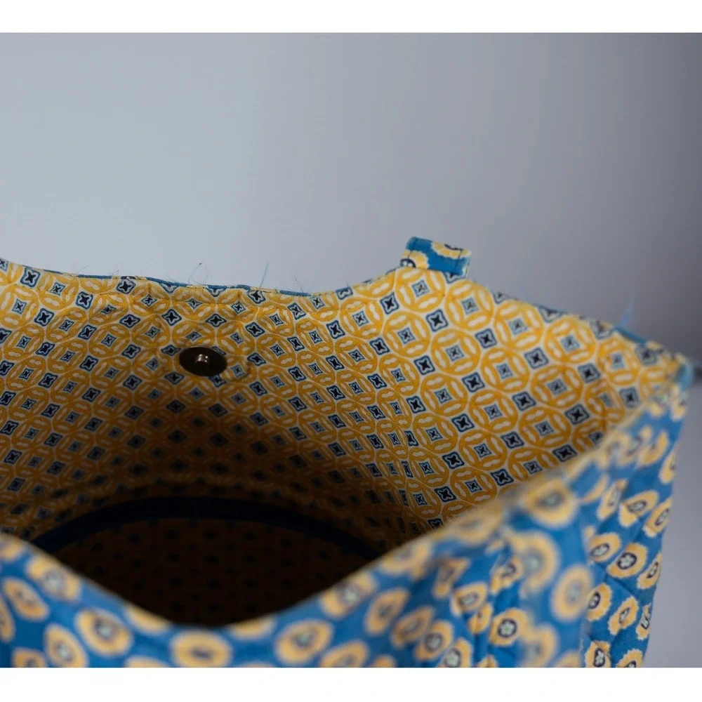 Vera Bradley‎ Curvy Tote Bag Riviera Blue Yellow Good Quilted Shoulder Floral